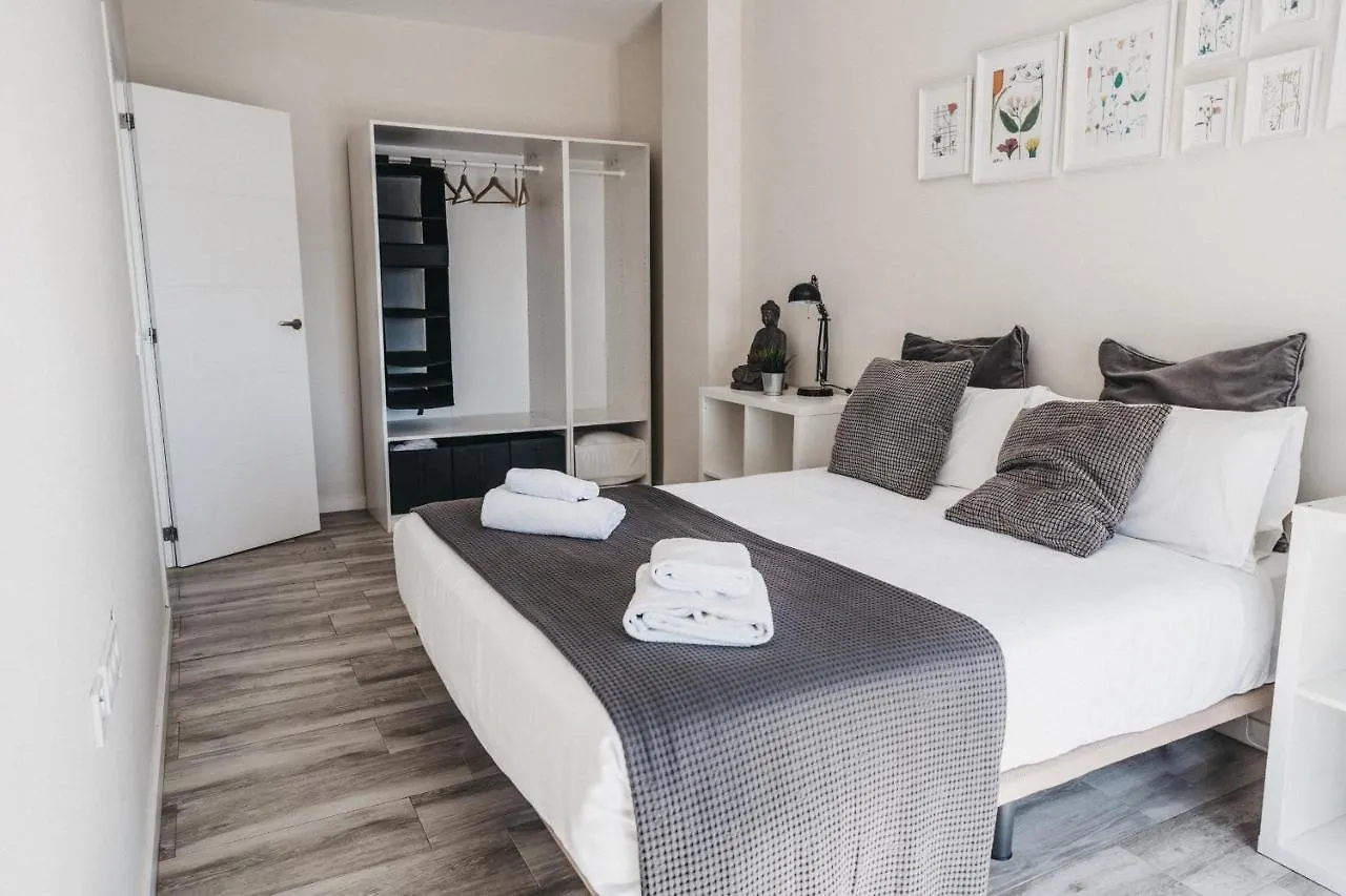 Ferienwohnung Malagadevacaciones - El Pedregal Apartment